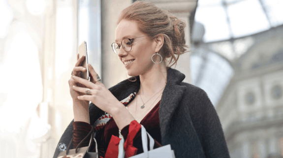 Read more about the article How Visual Search Technology Takes B2C Marketing to the Next Level