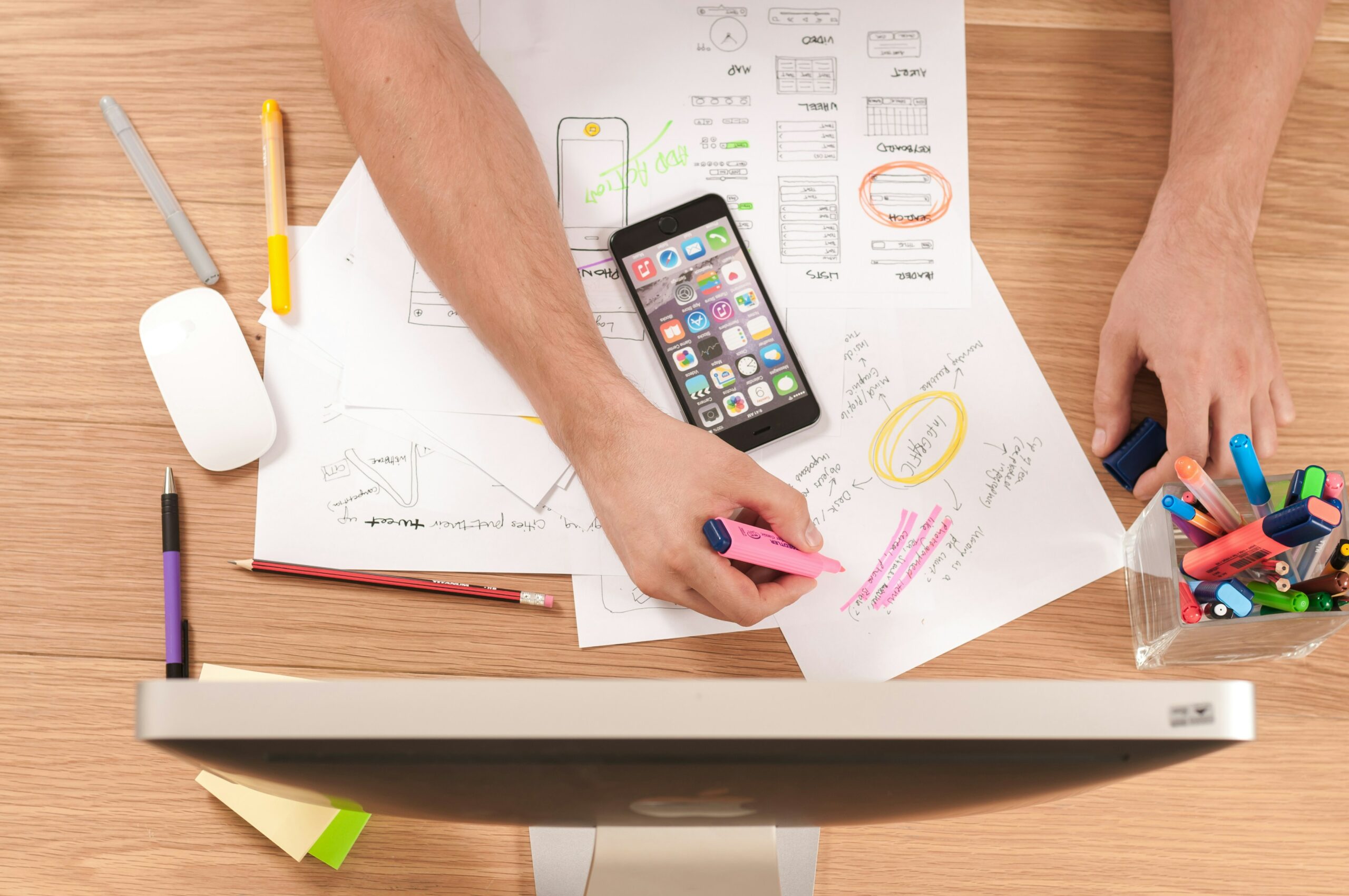Read more about the article Mastering the Game: What Marketing Strategies Does Amazon Employ?