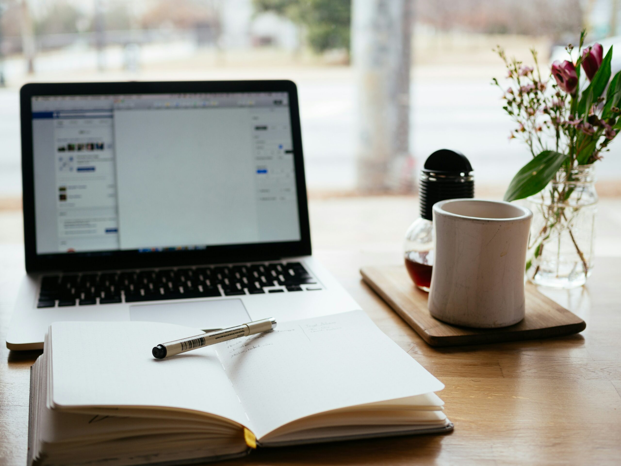Read more about the article Social Media Made Simple: Where to Start Your Marketing Journey