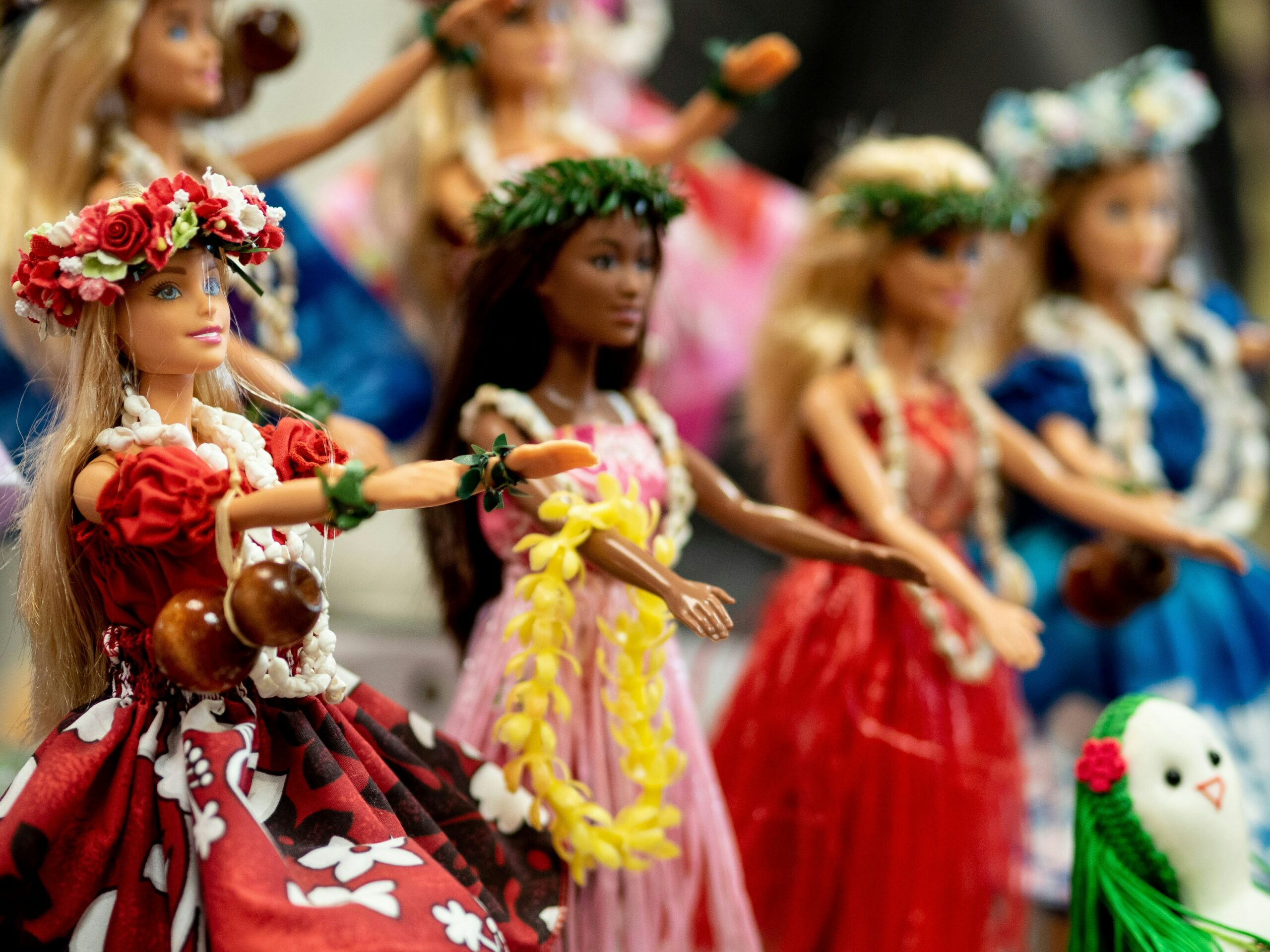 Read more about the article Breaking Down Barbies Marketing Success: Strategies That Transformed the Industry