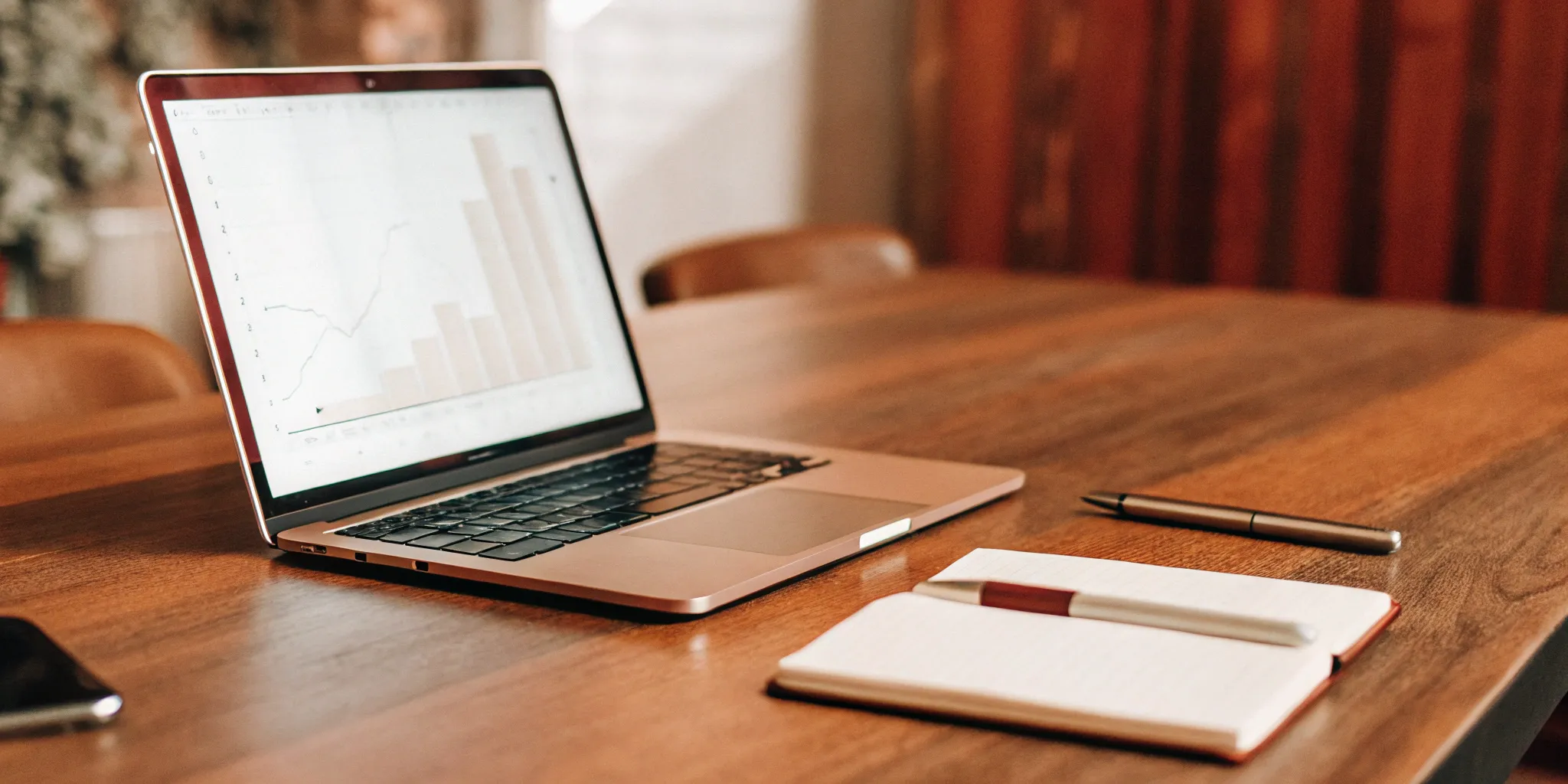 Read more about the article Fractional CMO Company: Your Guide to Hiring & Benefits